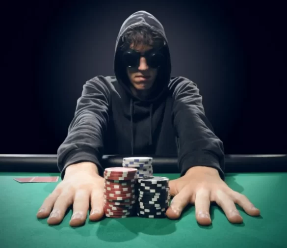 Devenir un Pro du bluff au Poker avec 5 gestes simples !